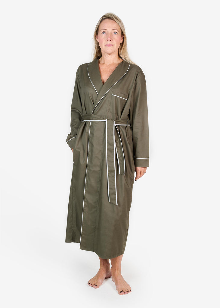 Khaki robe